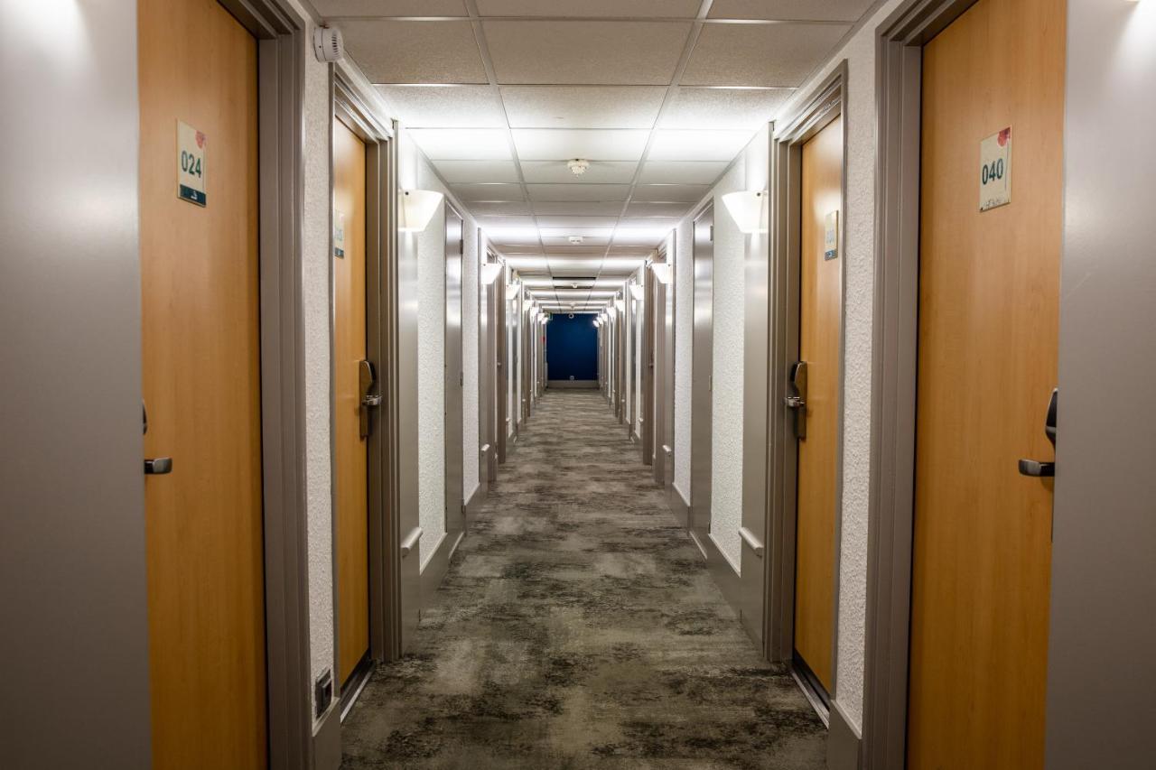 ibis Paris Porte D'Orleans Montrouge Buitenkant foto